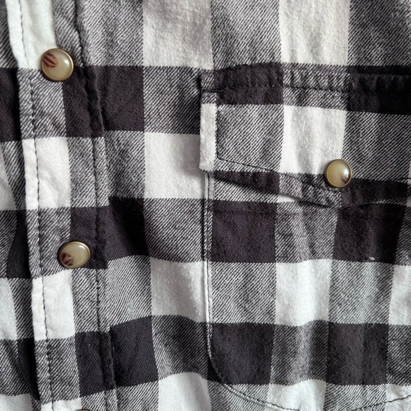 Jachs girlfriend, Buffalo Check/ paisley women’s button down, Large - Picture 4 of 10